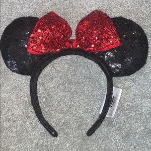 Disney Sparkly Sequin Minnie Mouse Ears red Bow